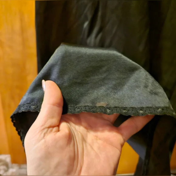 VINTAGE BLACK SLIP Size Unknown - Picture 4 of 9